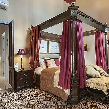 Palazzo Muro Leccese Relais De Charme & Wellness Bed & Breakfast Exterior photo